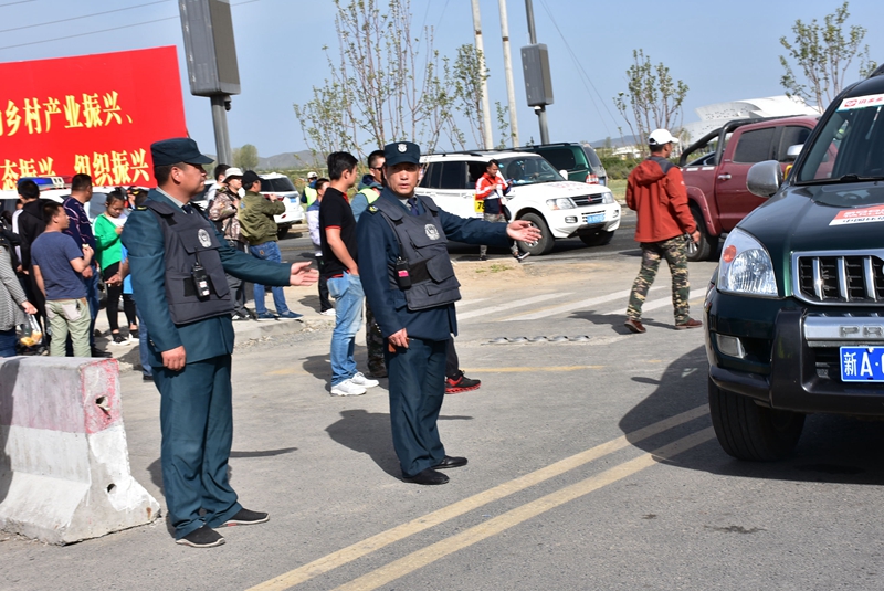 新疆方洲安保服务有限公司助力2018中国环塔（国际）拉力赛