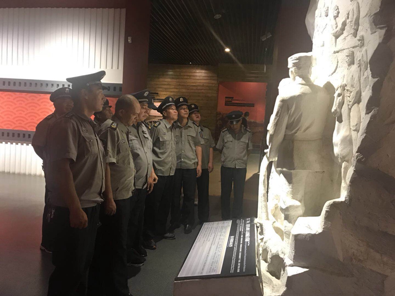 巴州利剑保安服务有限公司组织员工参观巴州博物馆