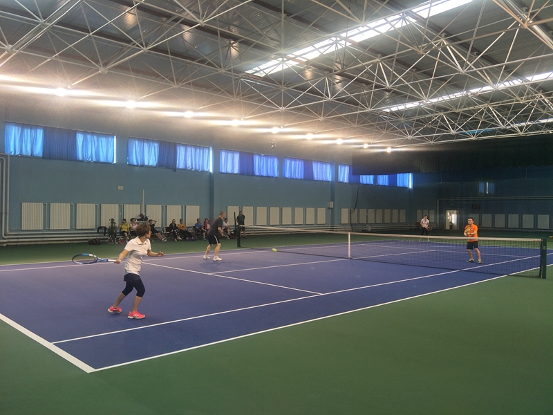 乌鲁木齐互利安康保安服务有限责任公司参加2018年度八钢公司网球比赛