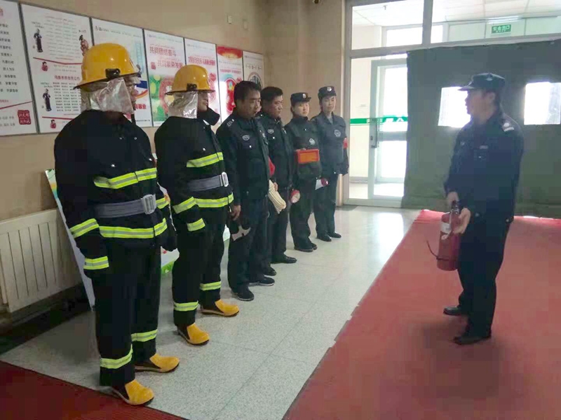 乌鲁木齐互利安康保安服务有限责任公司举行“119消防日”消防知识培训和演练活动