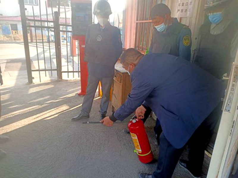 新疆黄金盾保安服务有限公司开展应急演练和消防技能培训