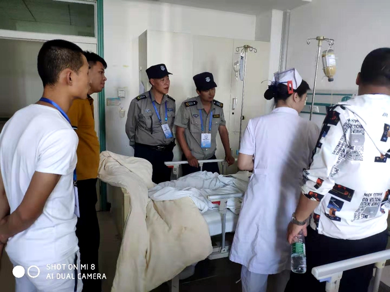真情送温暖 关爱暖人心 ---新疆安信平威公司慰问重病员工