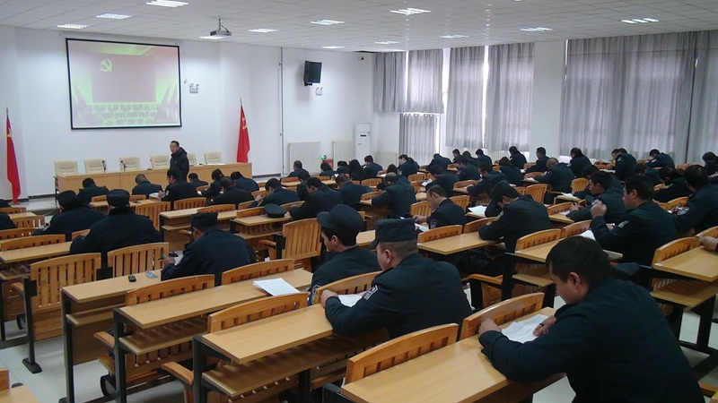 喀什疆南保安服务有限责任公司党总支开展党的十九大精神理论考试
