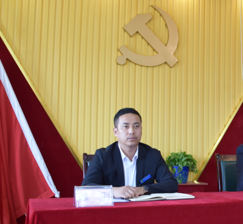 新疆黄金盾保安公司党支部召开党员大会