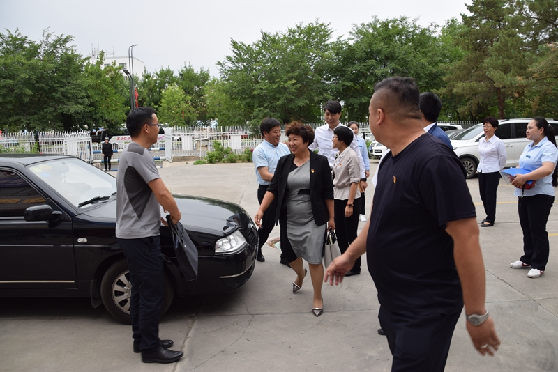 昌吉州组织部领导莅临新疆黄金盾保安公司调研党建工作
