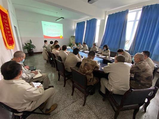 乌鲁木齐互利安康安保技术有限责任公司党委理论学习中心组举行2021年第4次集体学习（扩大）